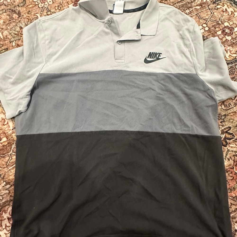 Nike Men's Gray and Black Polo Shirt